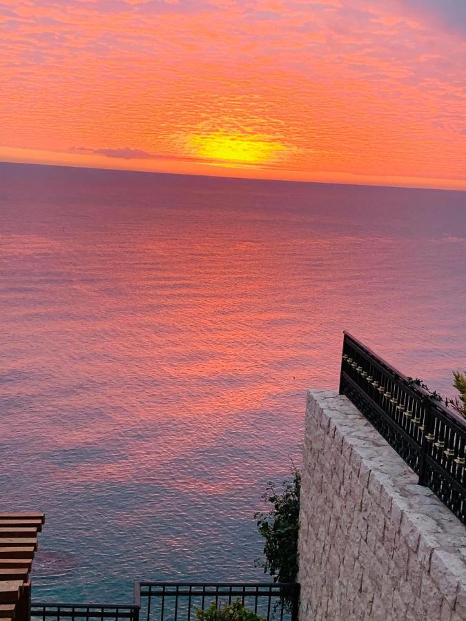 Le Petit Bonheur Ulcinj Exterior foto