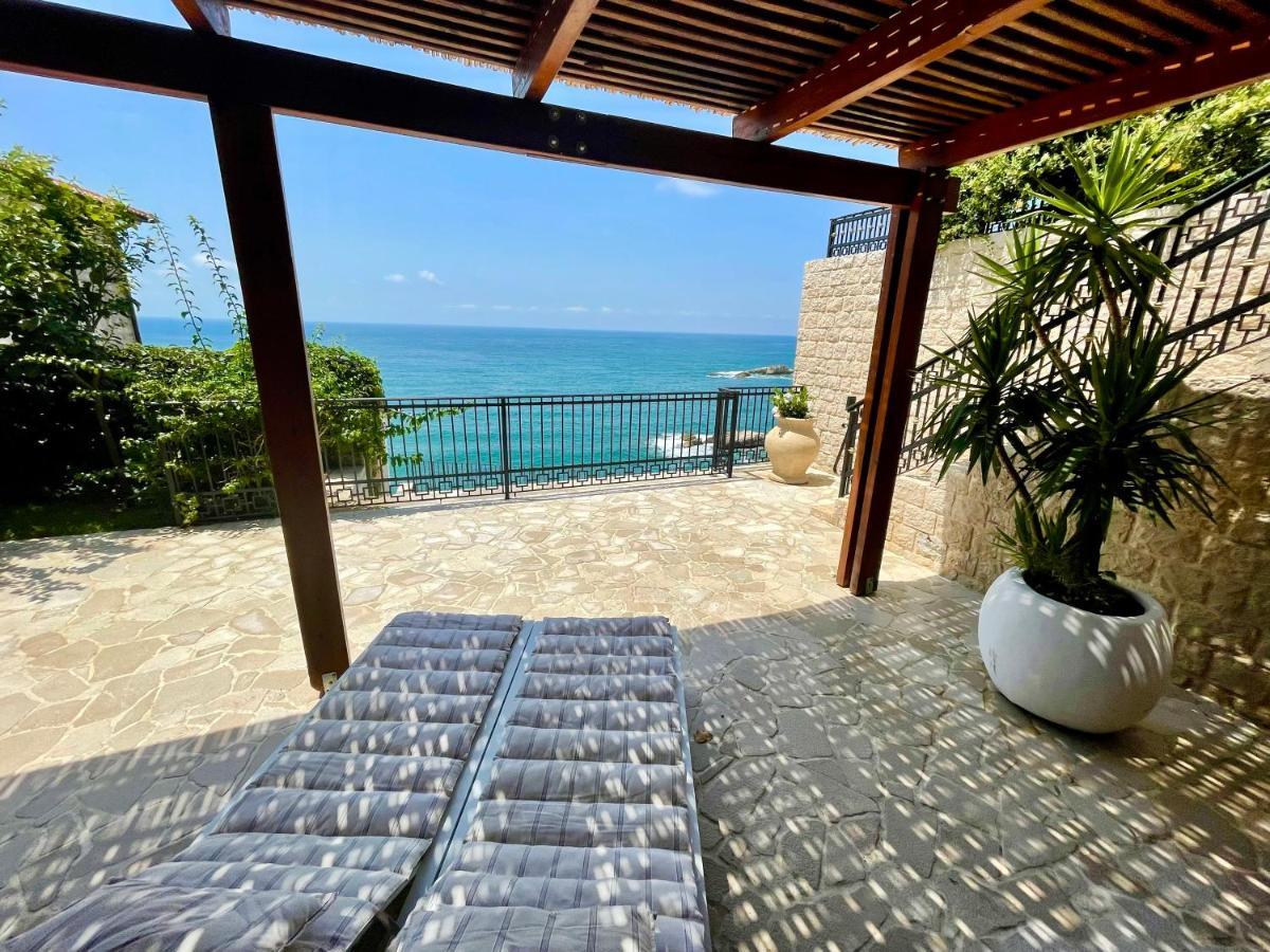 Le Petit Bonheur Ulcinj Exterior foto